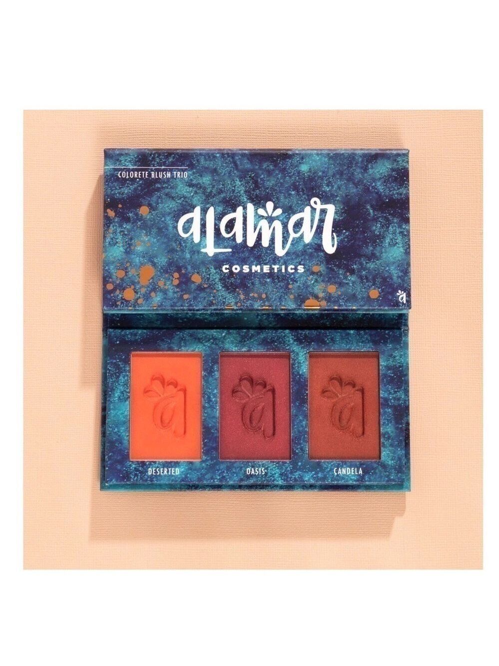 Makeup Bundle - Picture 2 of 8